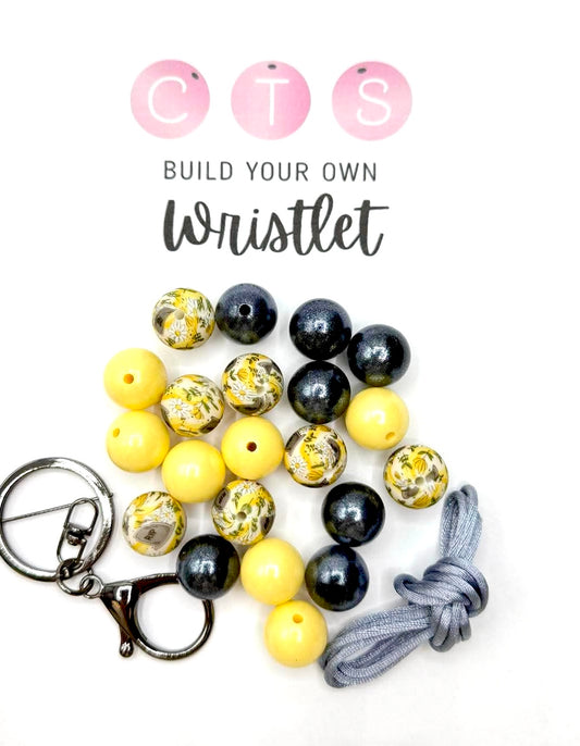 Pushin' Up Daisies Wristlet Kit