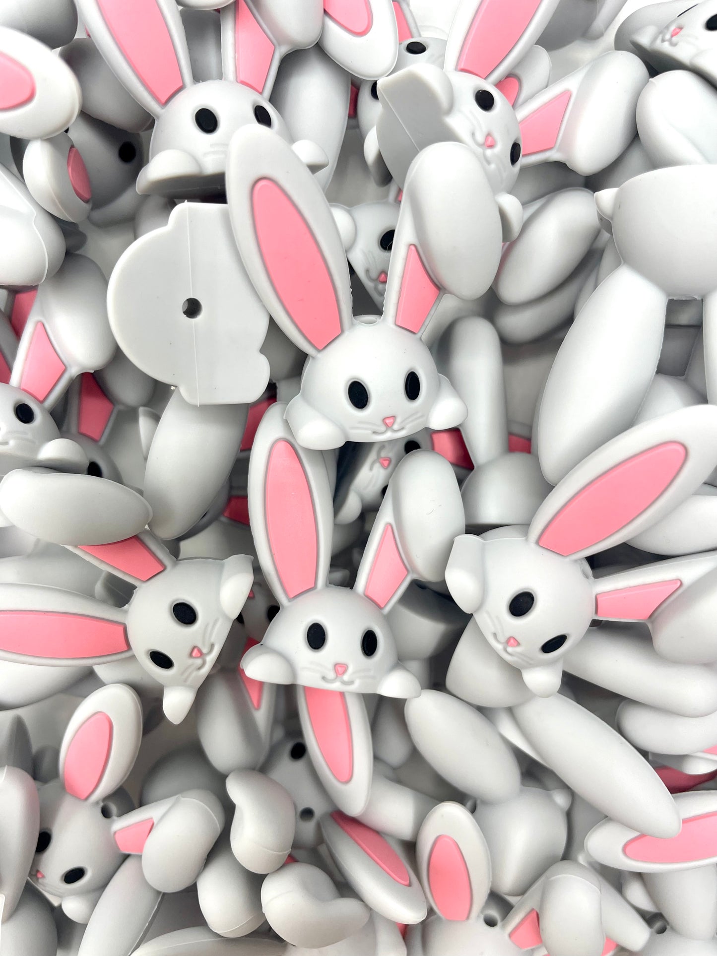 Création CTS : Perle focale Peek-a Bunny
