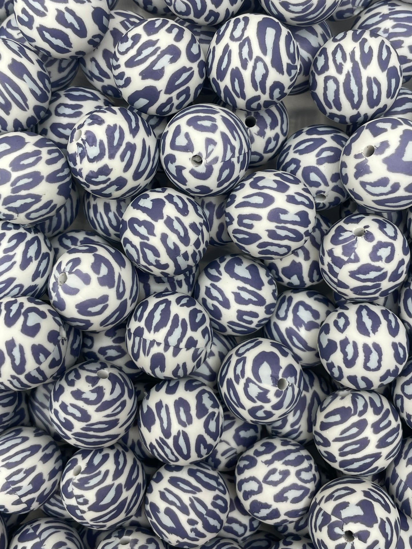 Grey Leopard Printed 19mm Bead
