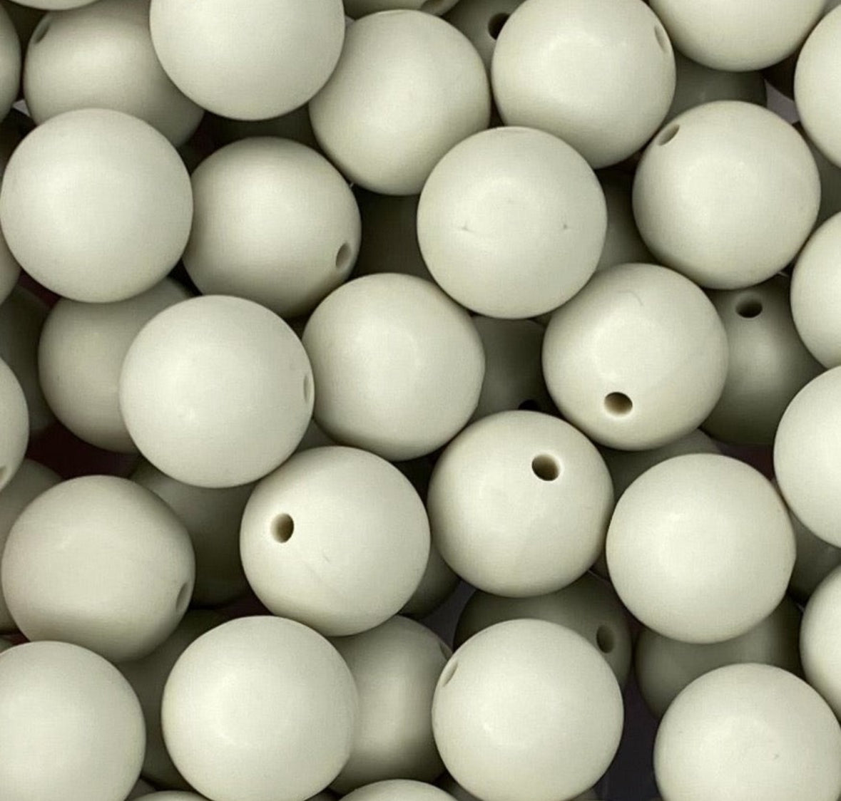 Perfectly Pale 12mm Round