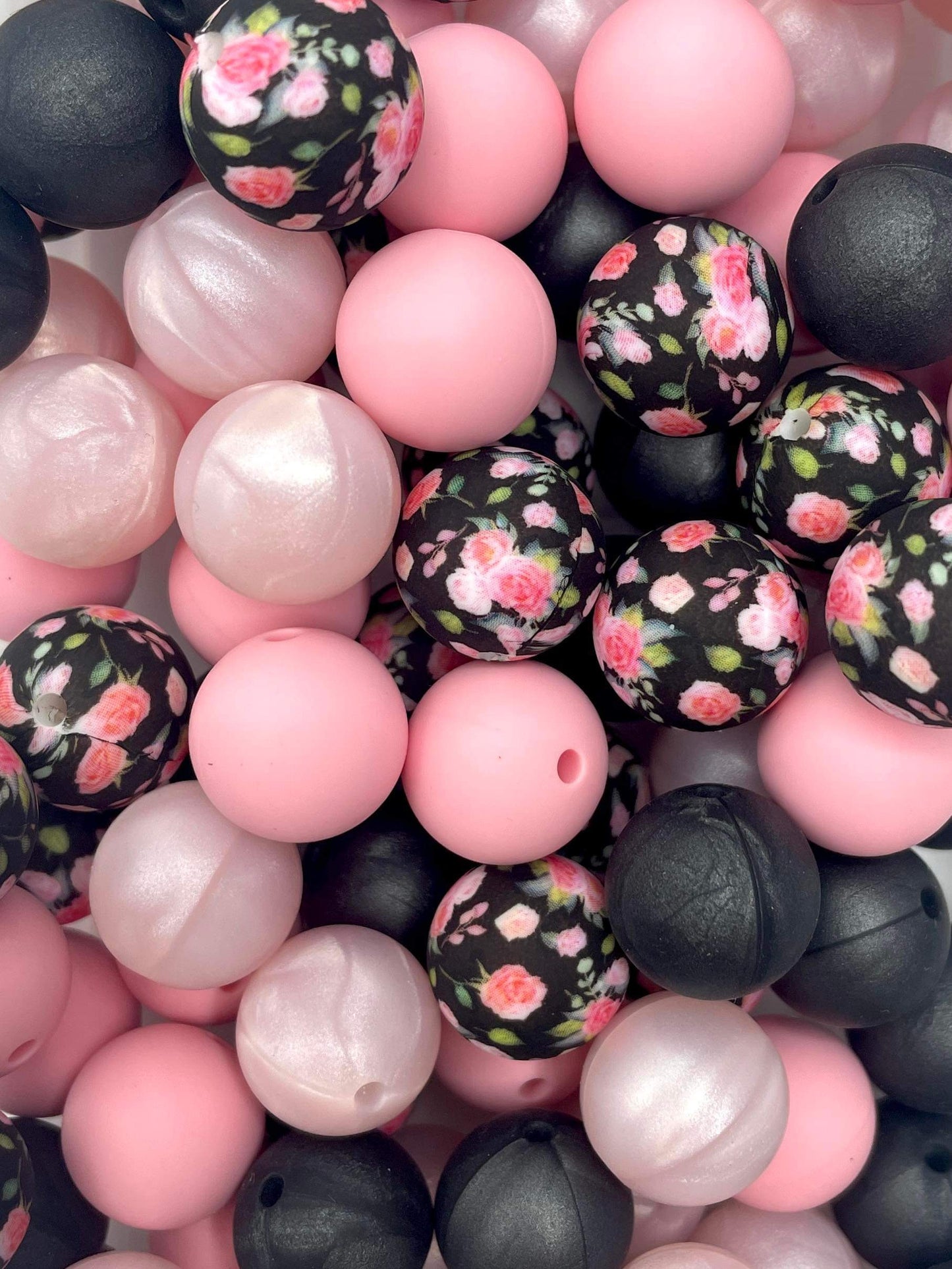 MIX-Black Rose Floral 15mm #21