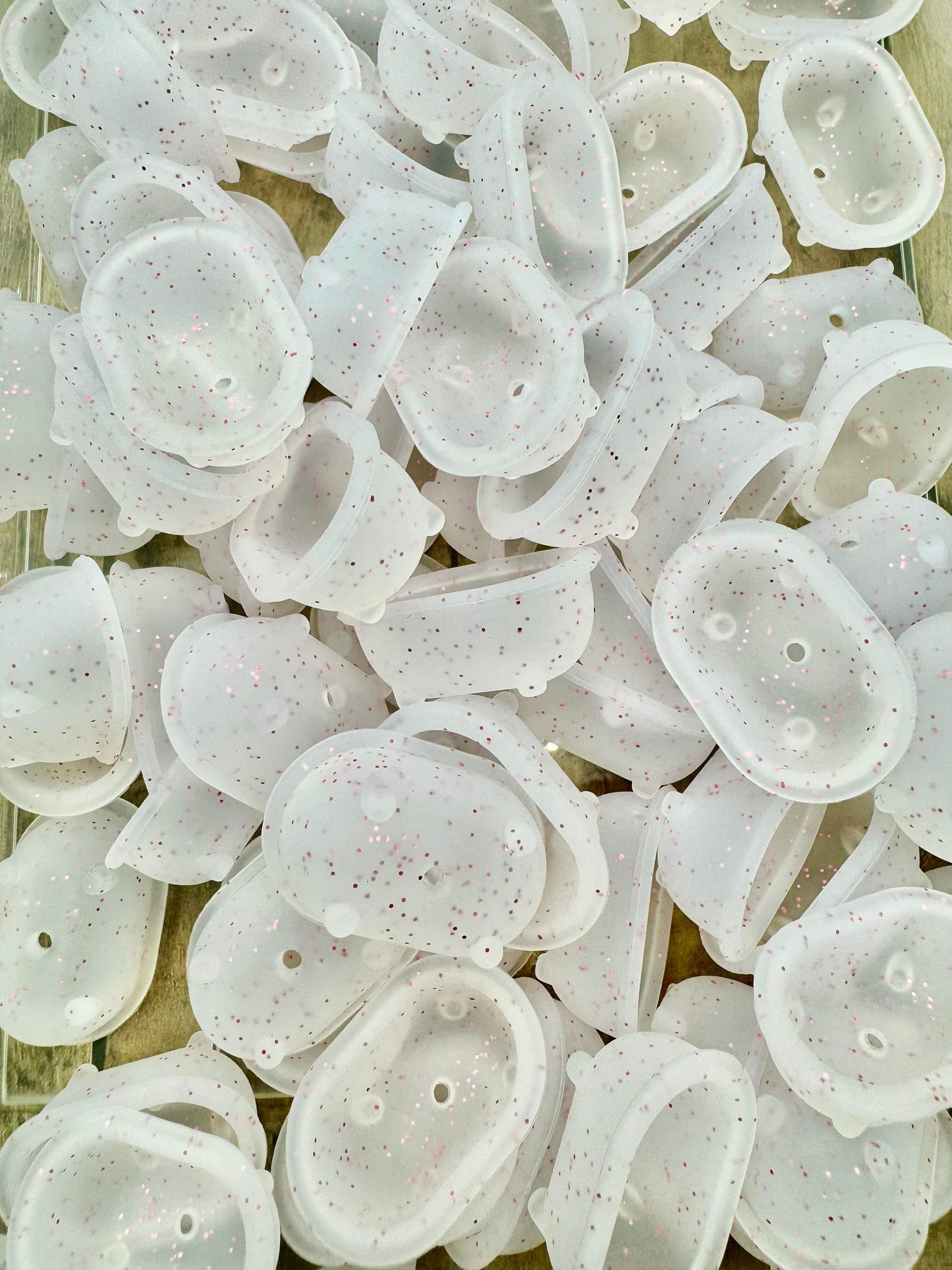 Création CTS : Perle focale personnalisée pour baignoire à paillettes