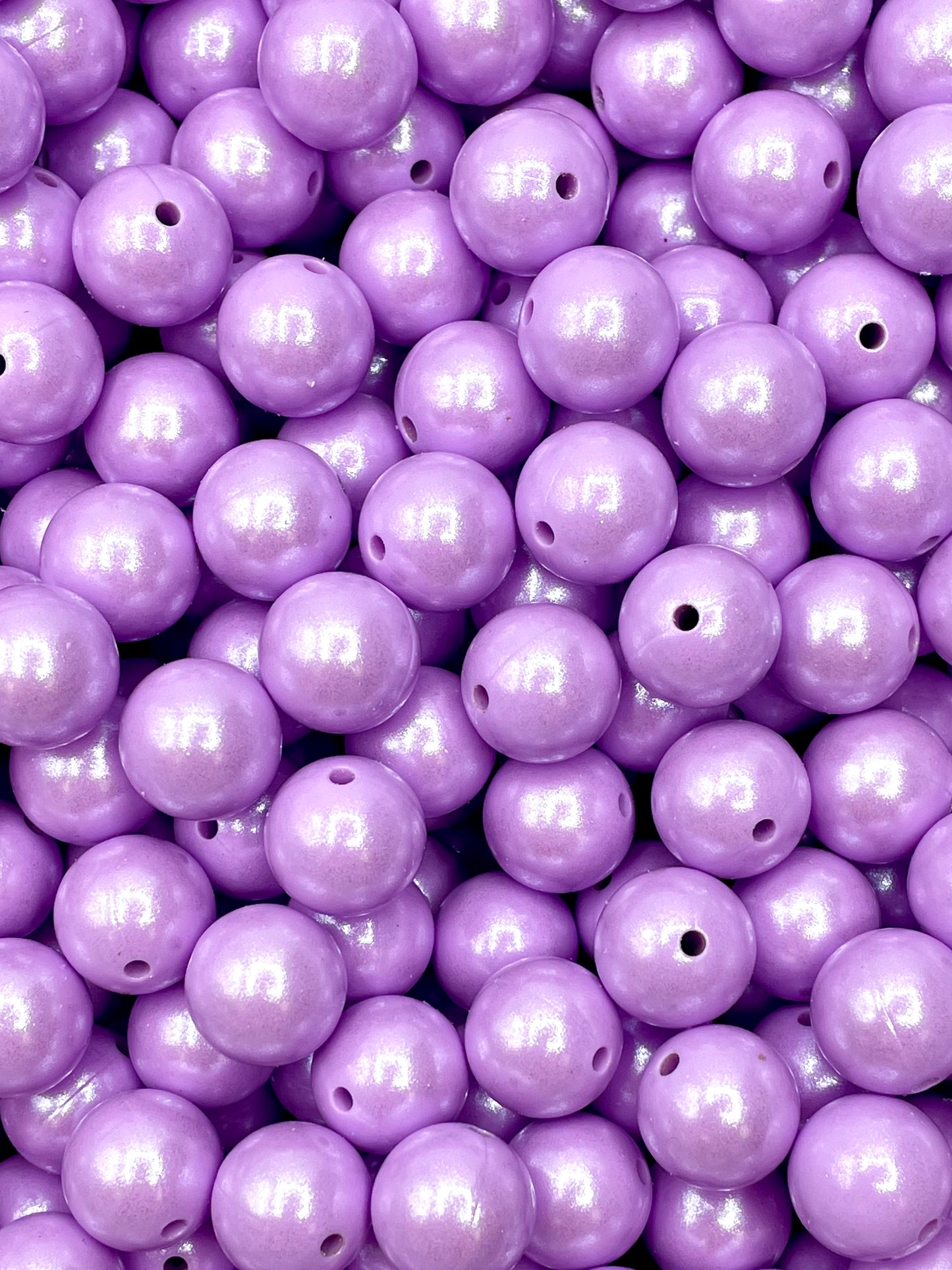 Light Lavender Super Shimmer 15mm Beads