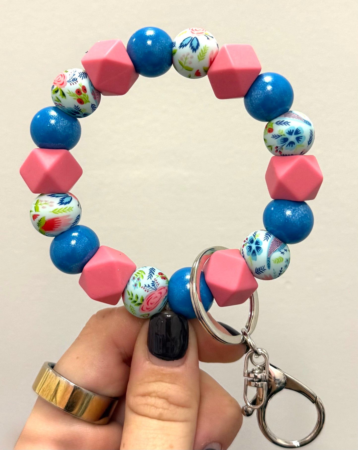 Le kit de porte-clés floral OG #13