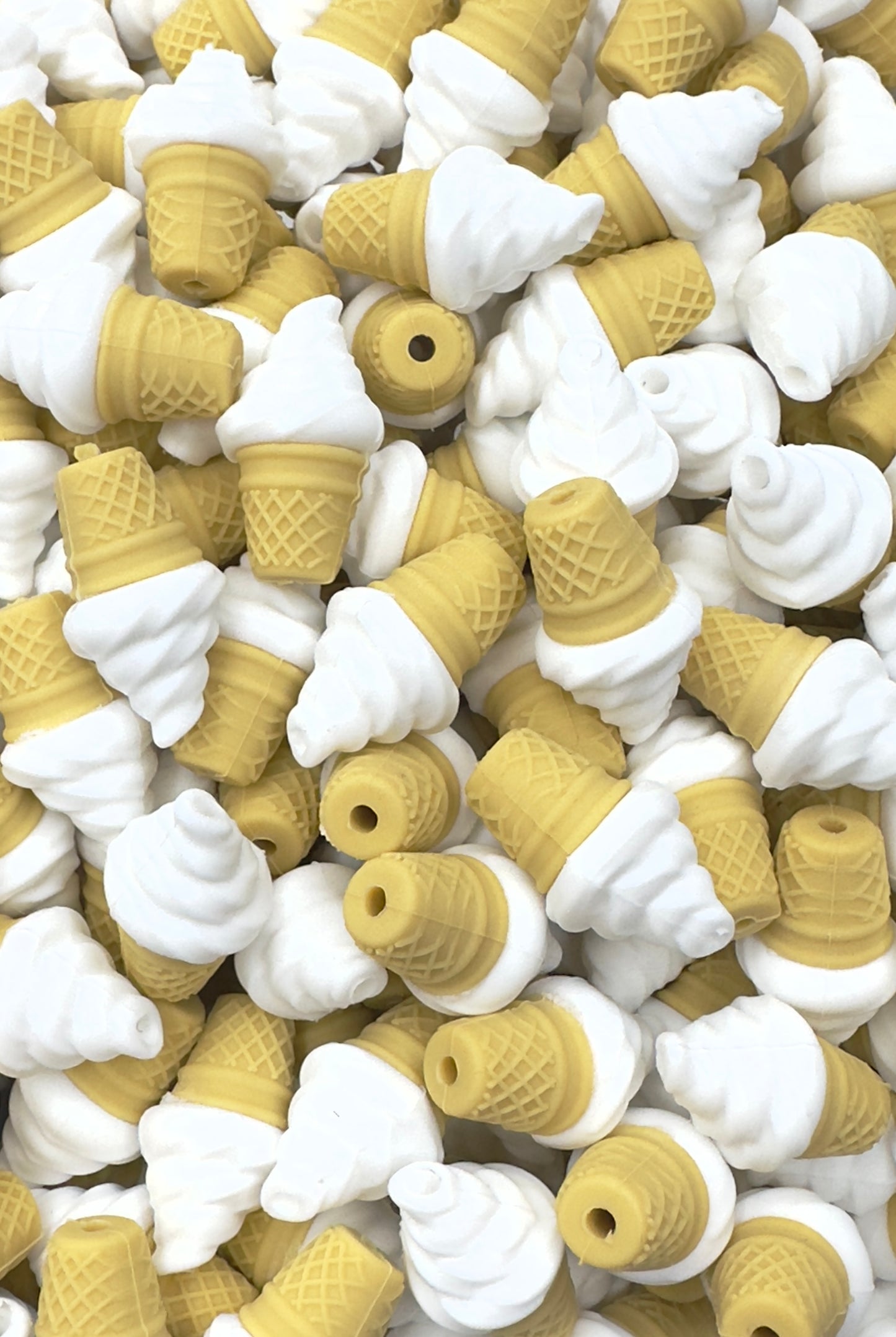Soft Serve Focal Bead
