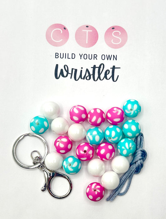 Polka Dot Wristlet Kit