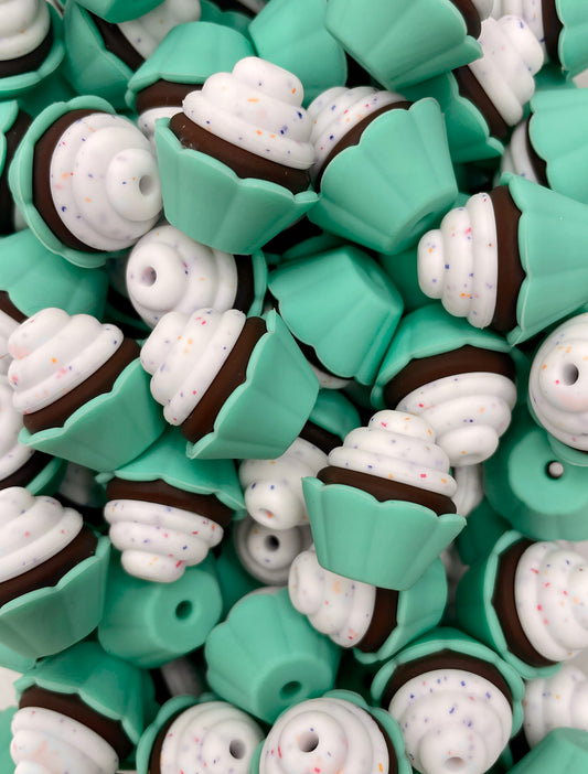3D Cupcake Custom Boss Babe Focal Bead