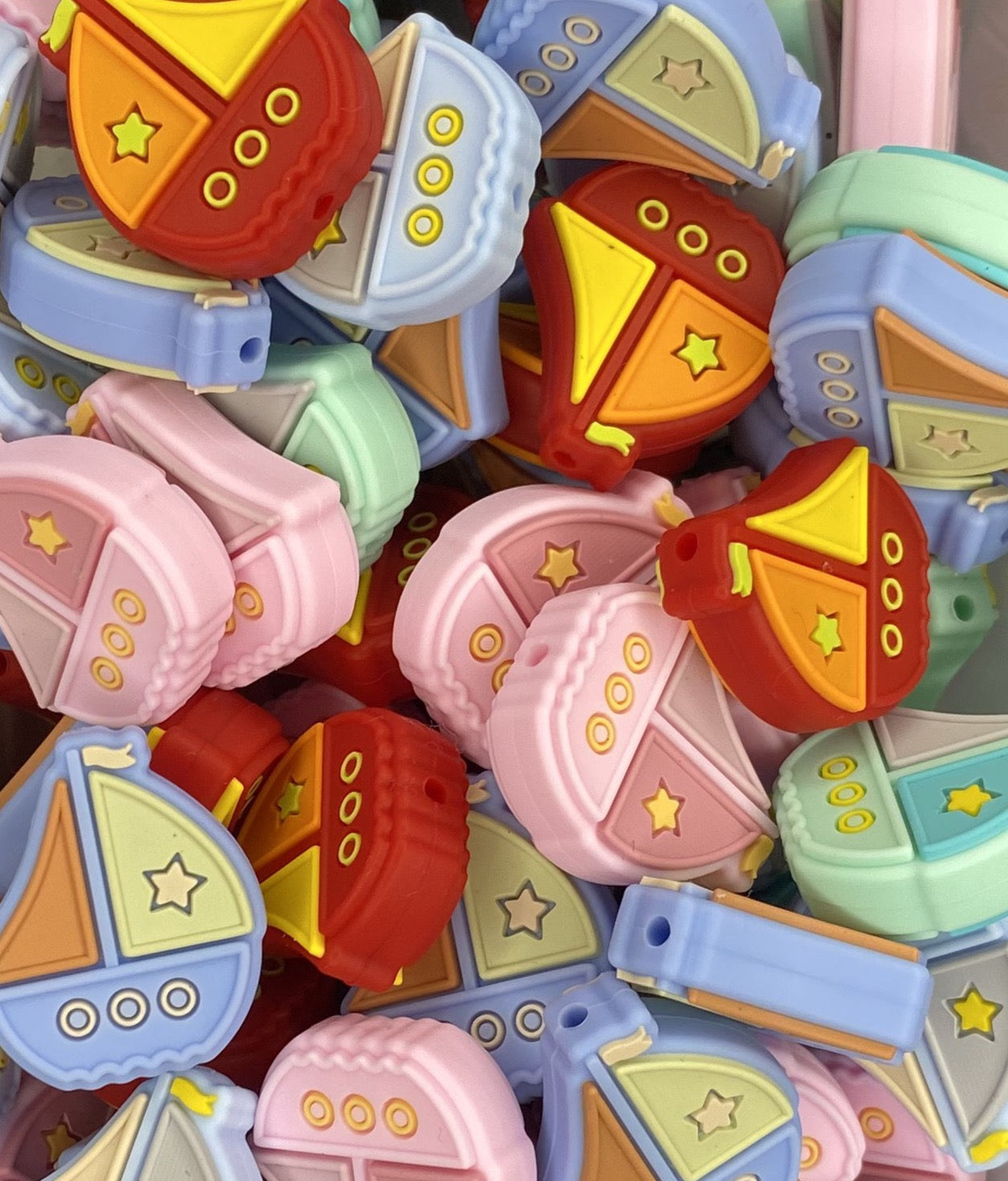 ***Discontinued*** Sailboat Focal Bead