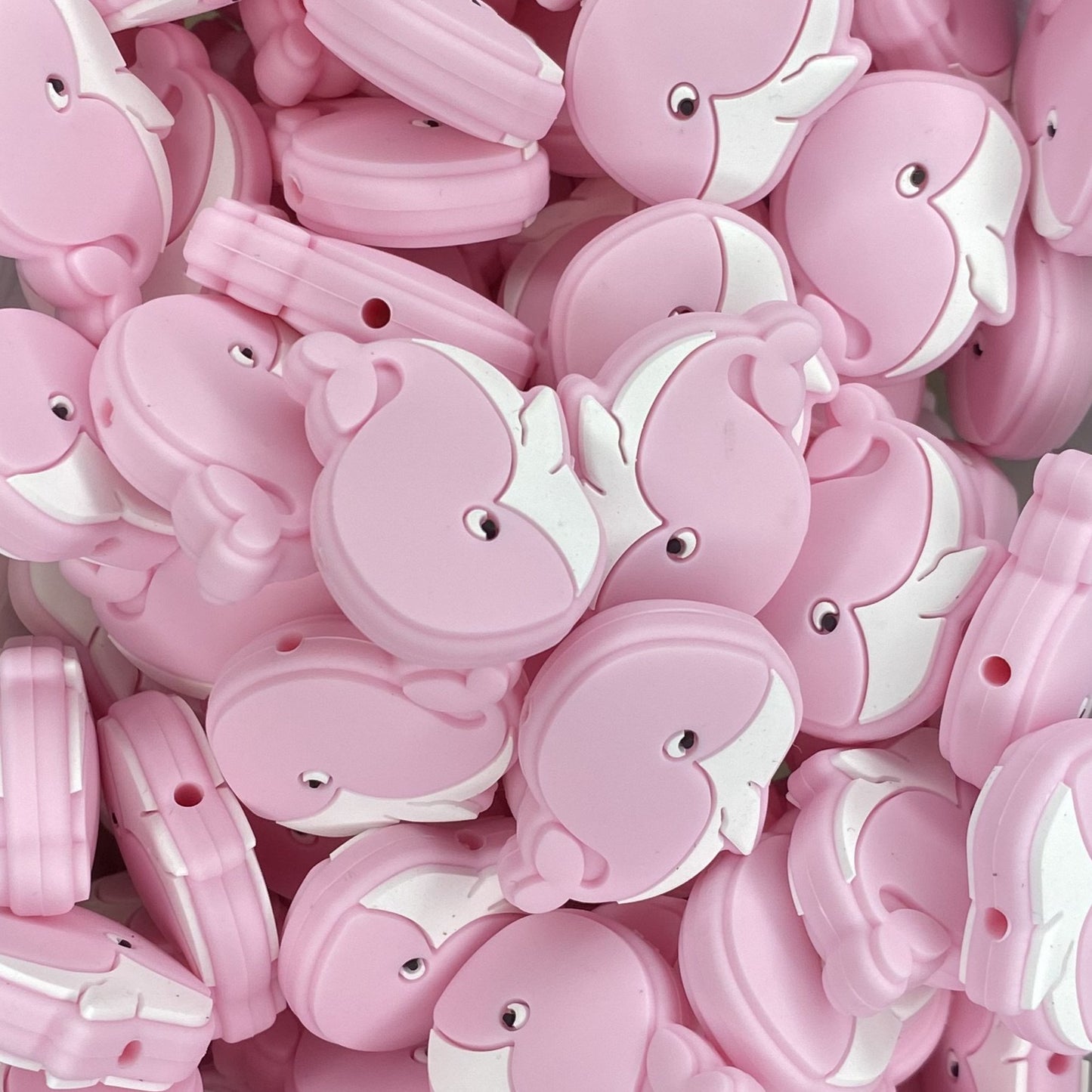 Perle focale de baleine souriante