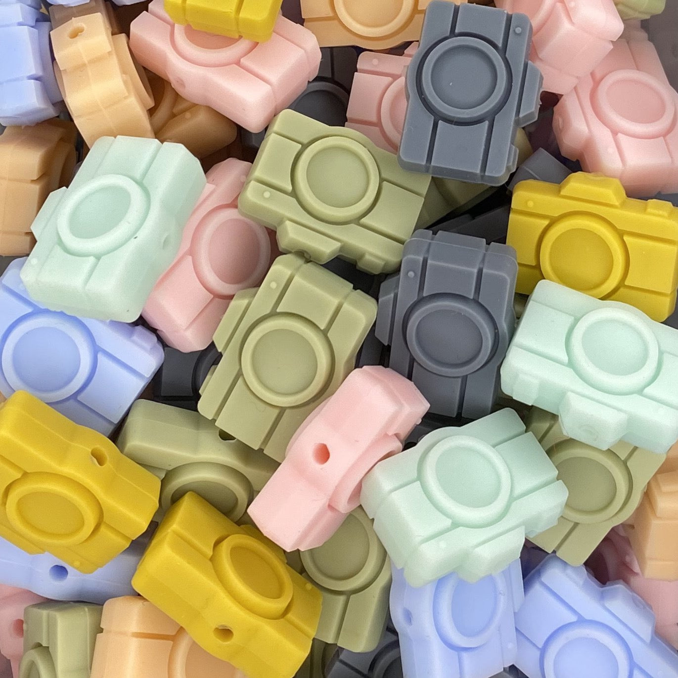 CAR Focal Bead , Focal Beads, Car Silicone Beads, Silicone Beads, Pen  Beads, Scribe Bead 