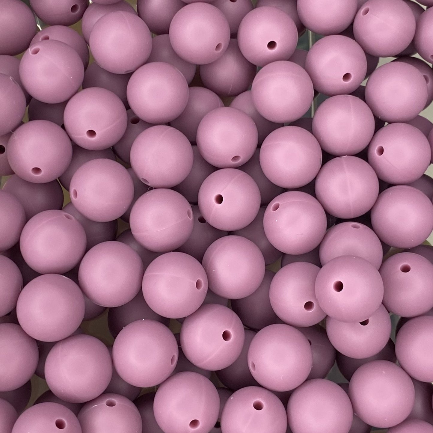 Plum 15mm Round