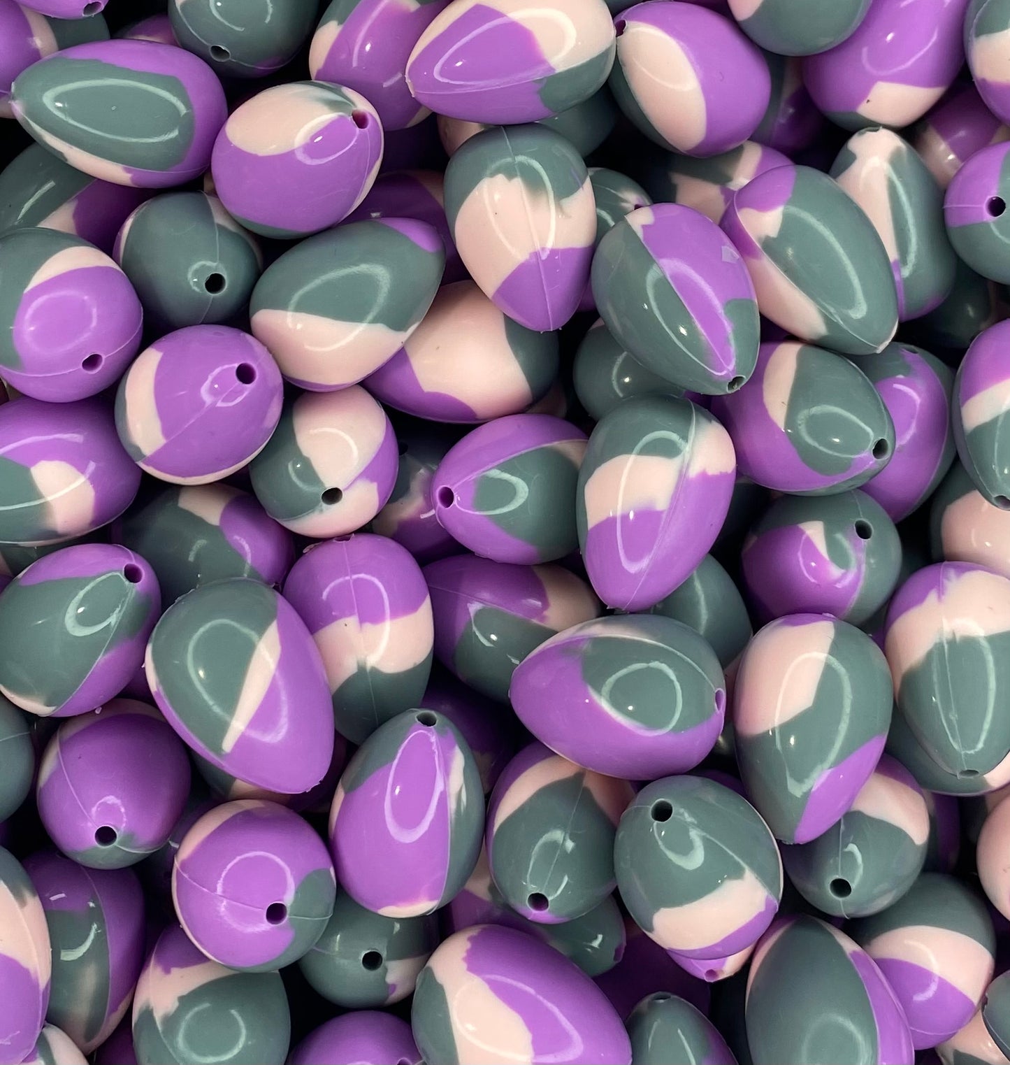Perles d'oeufs de Pâques multicolores
