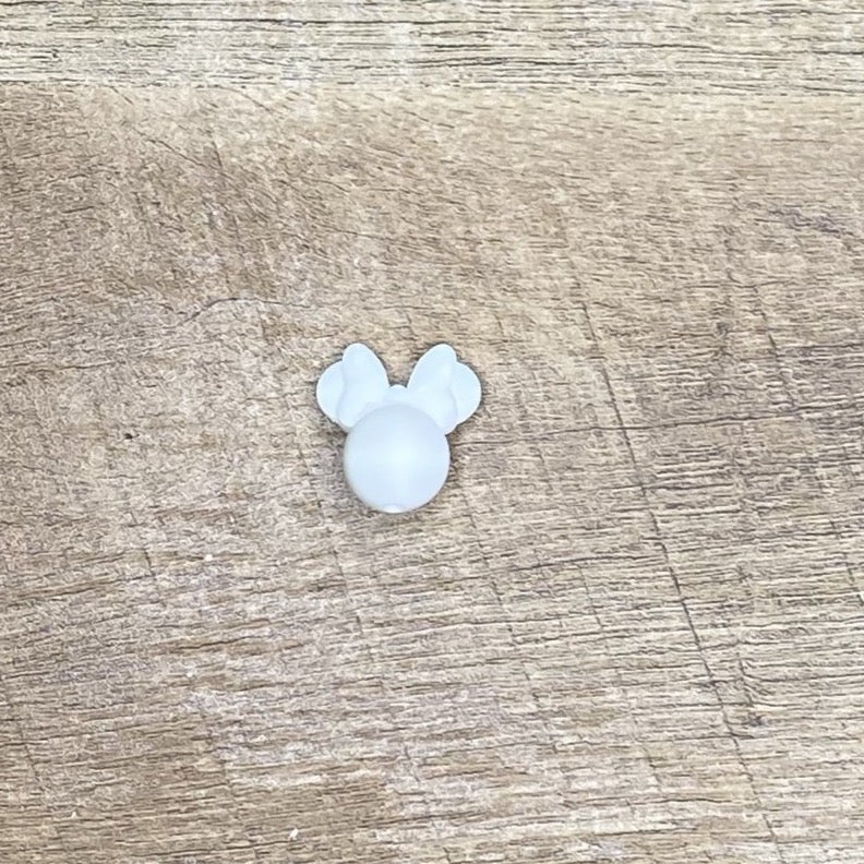 Mouse with Bow Focal Bead