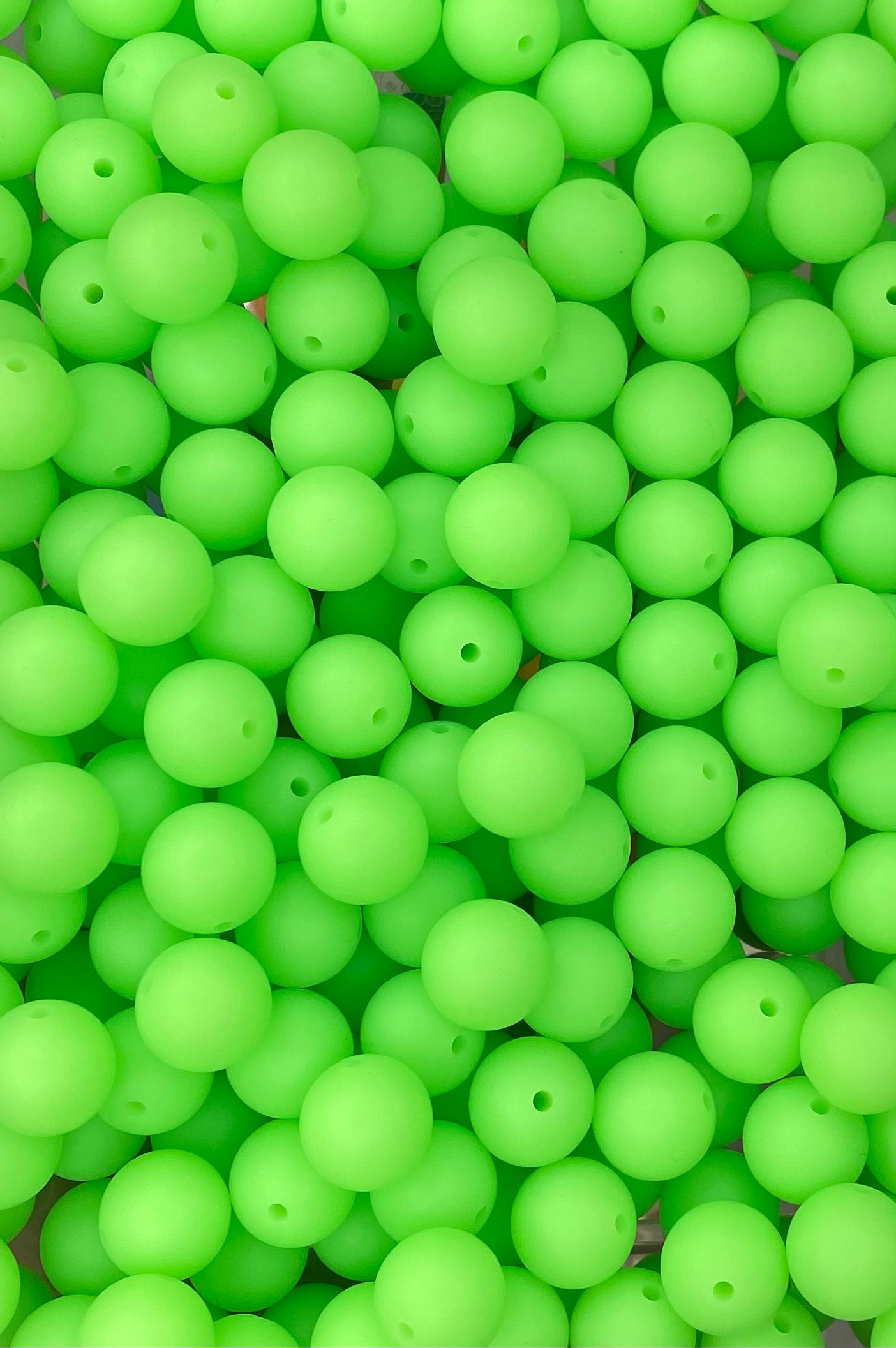 Neon Green Glow 15mm Round
