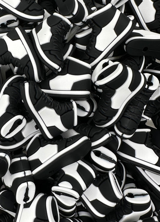 CTS Creation: Kicks Focal Bead