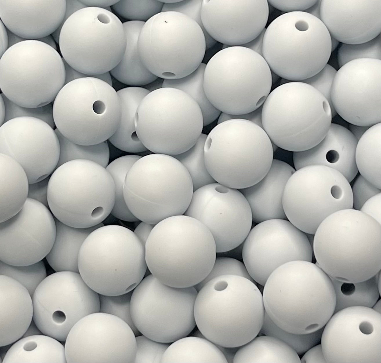Cream Blue 12mm Round