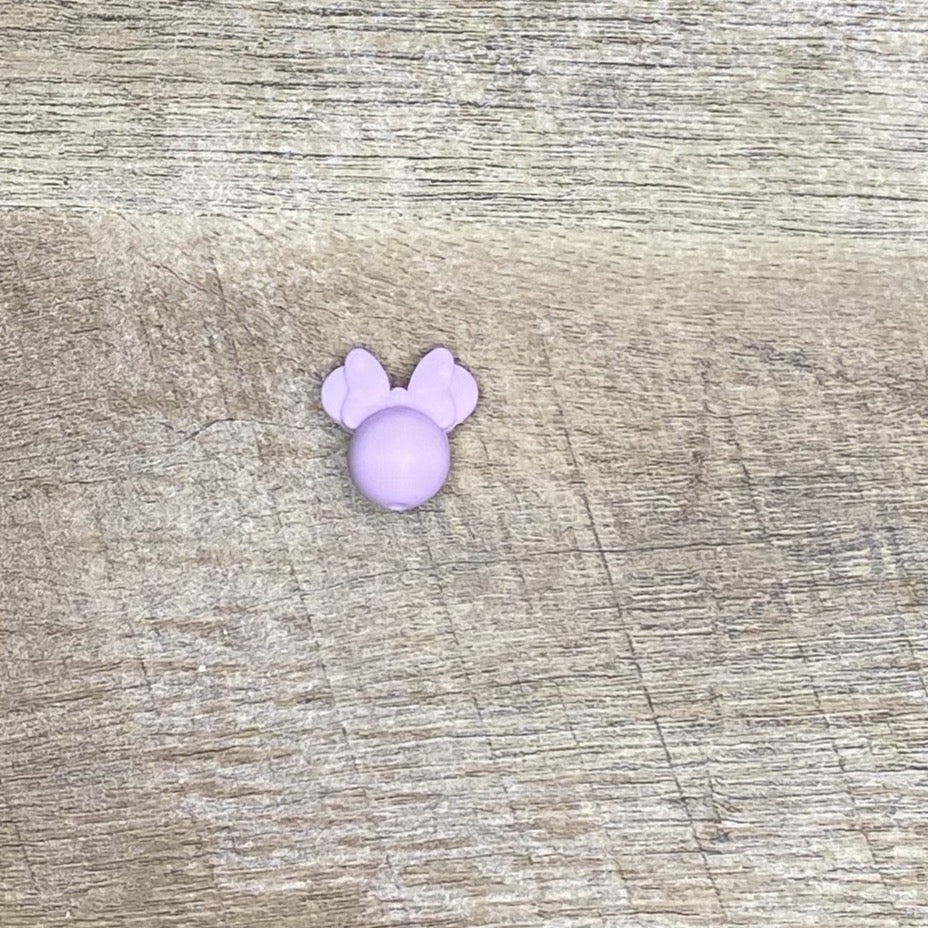 Mouse with Bow Focal Bead