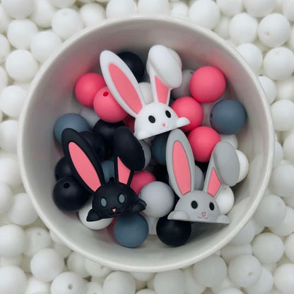 CTS Creation: Peek-a Bunny Focal Bead