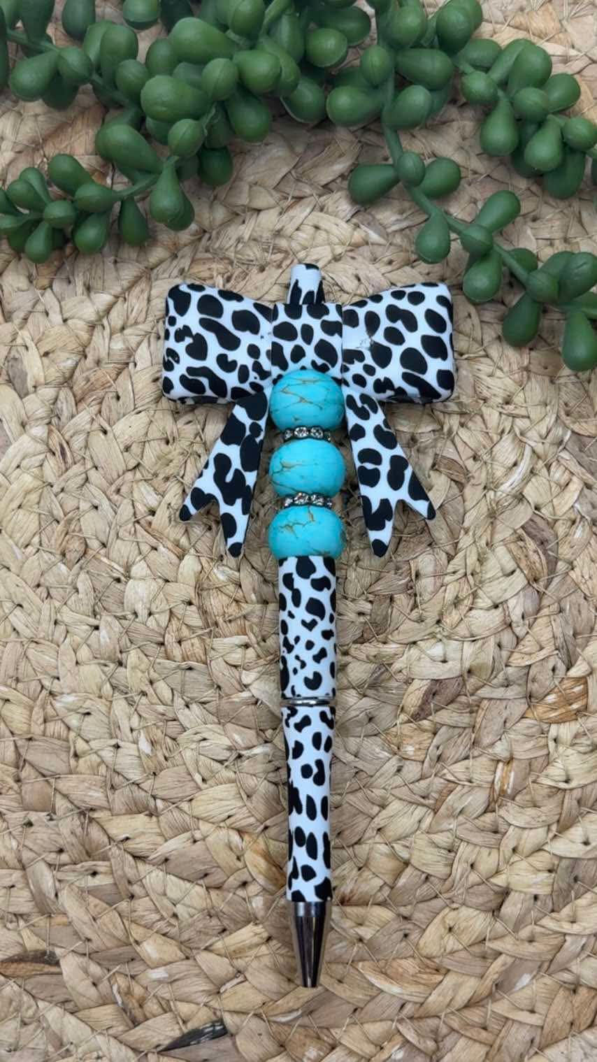 Black Cow Big Bow Energy Focal Bead
