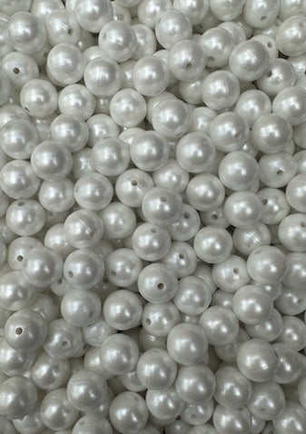 Perles blanches super chatoyantes de 15 mm