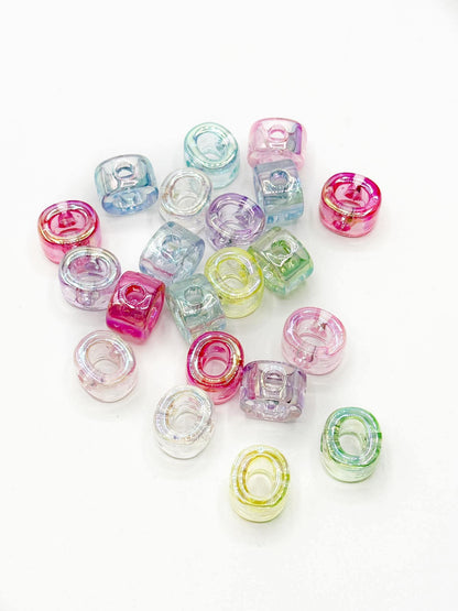 Perles de lettres blanches carrées horizontales de 12 mm 
