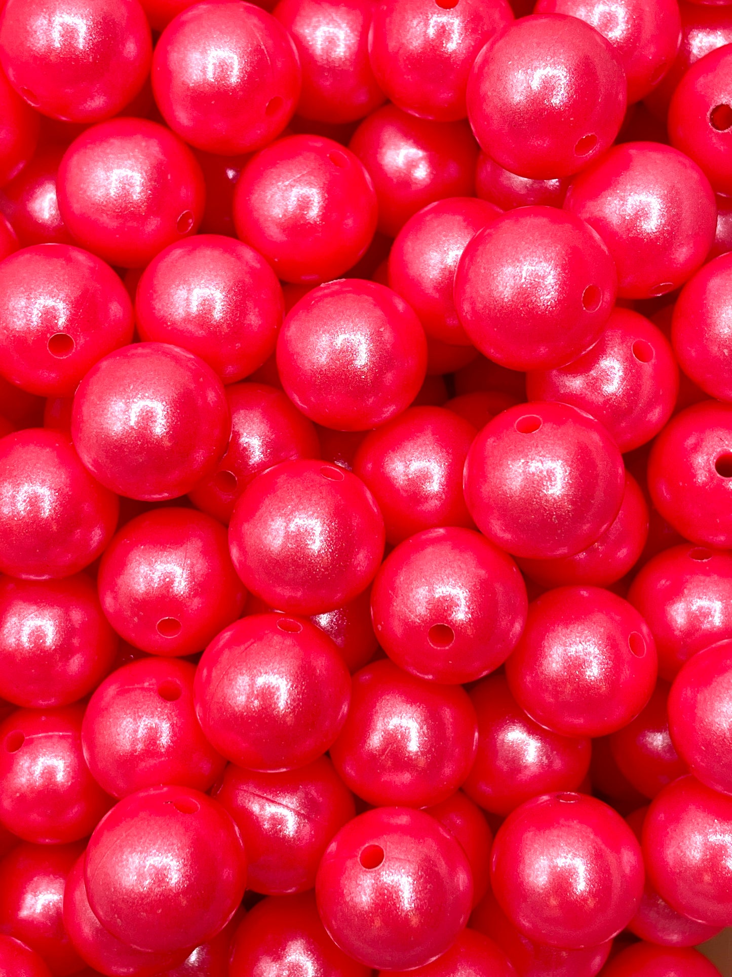 Shocking Pink Super Shimmer 15mm Beads