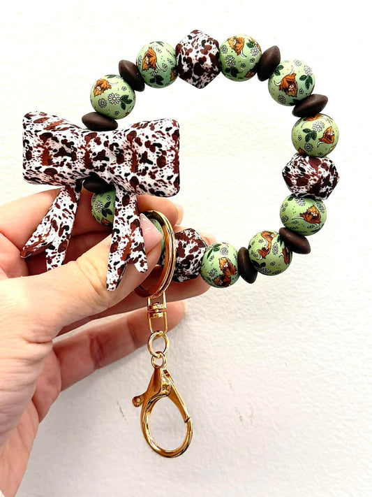 Brown Cow Big Bow Energy Wristlet Kit