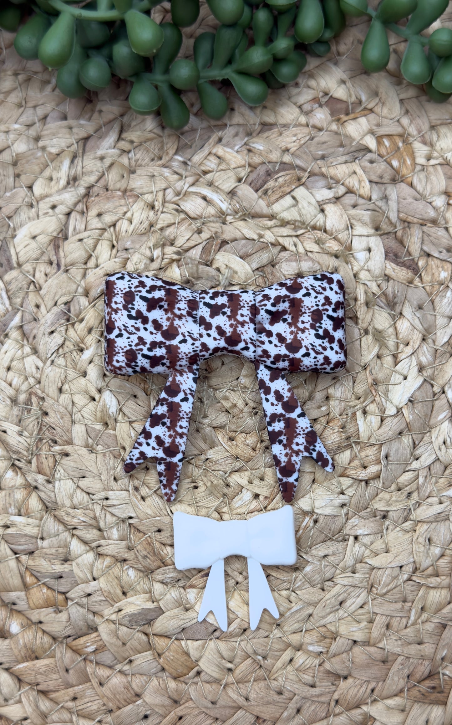 CTS Creation: Brown Cow Big Bow Energy Focal Bead