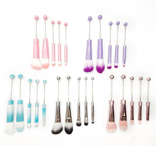 Ensemble de pinceaux de maquillage perlés