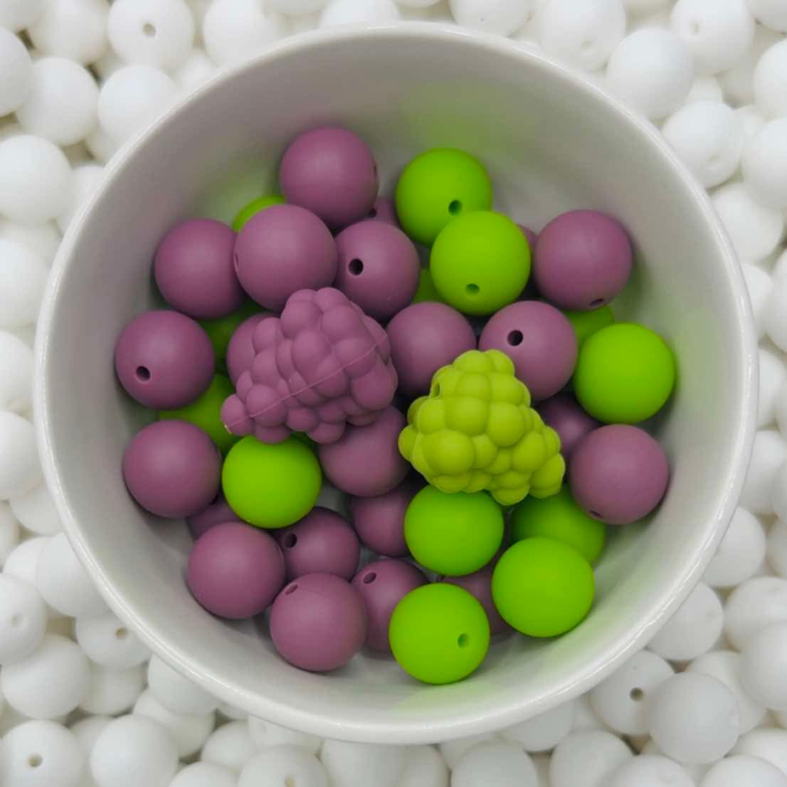 CTS Creation: Grapes Focal Bead