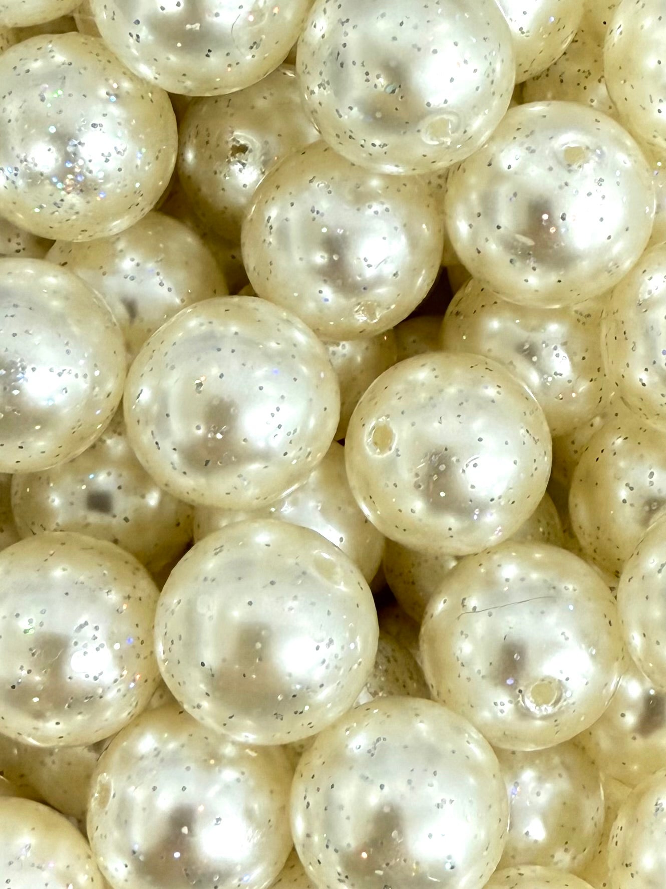 White Solid Glitter 20mm Acrylic Bead