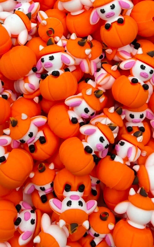 Peek-A-Moo Focal Bead
