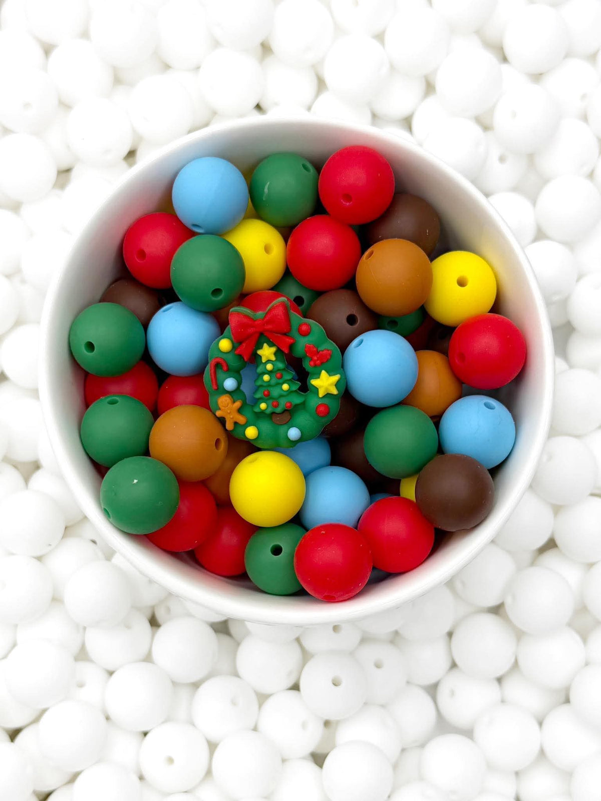 Merry Little Wreath Focal Bead