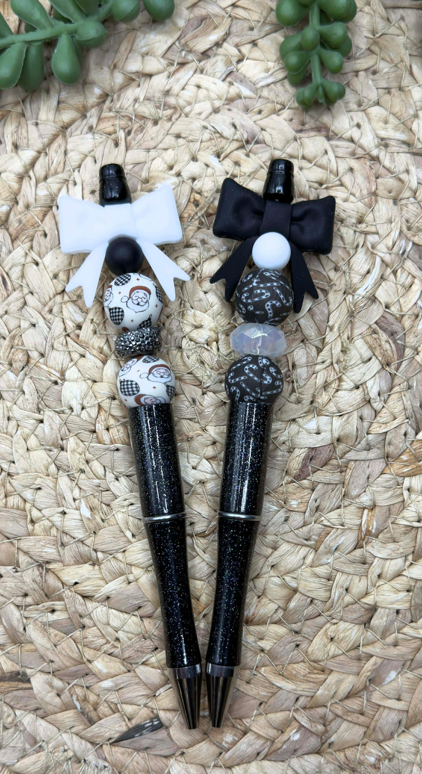 Dark Tidings Pen Kit