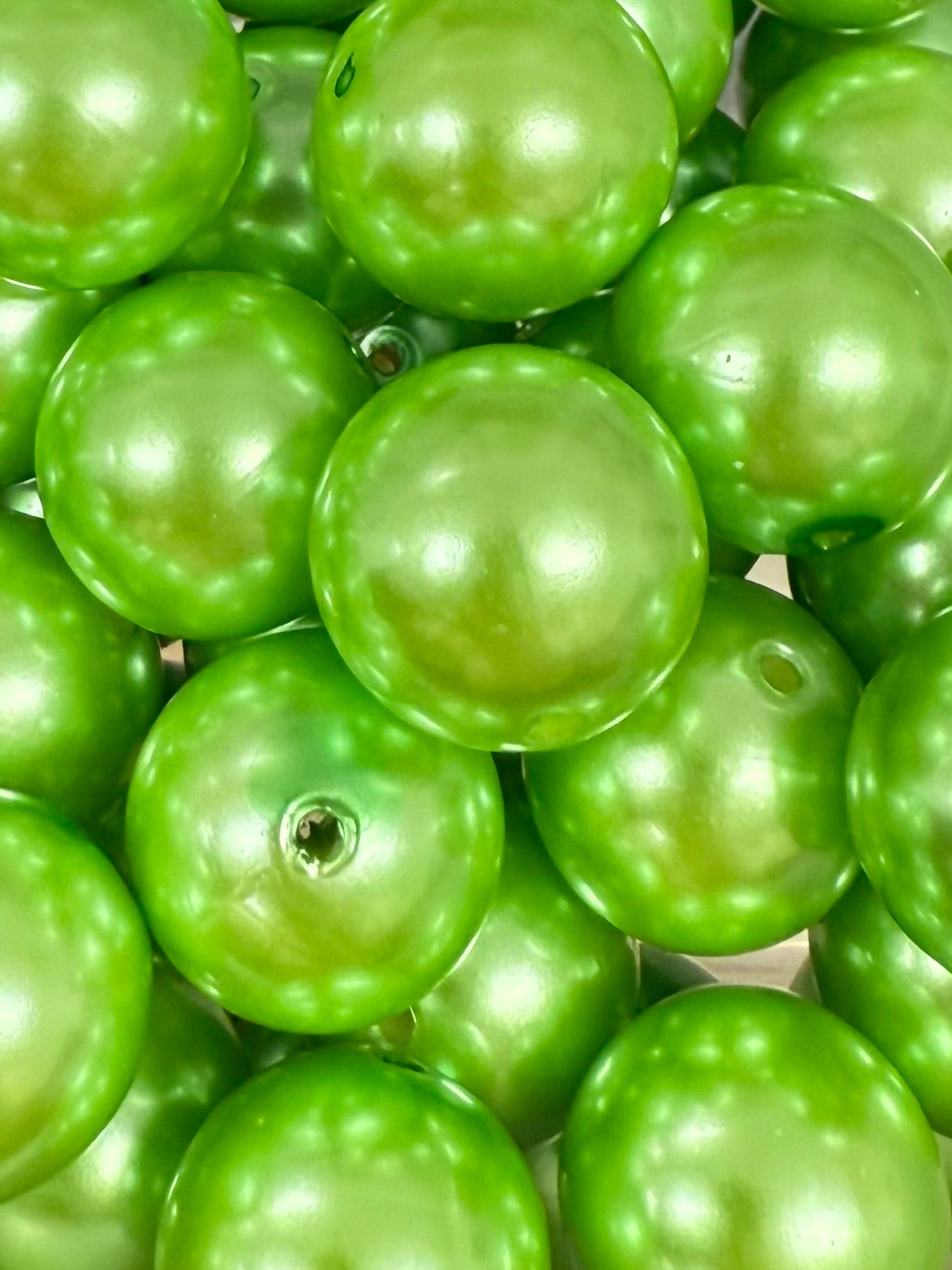 Mean Green High Gloss 20mm Acrylic Bead