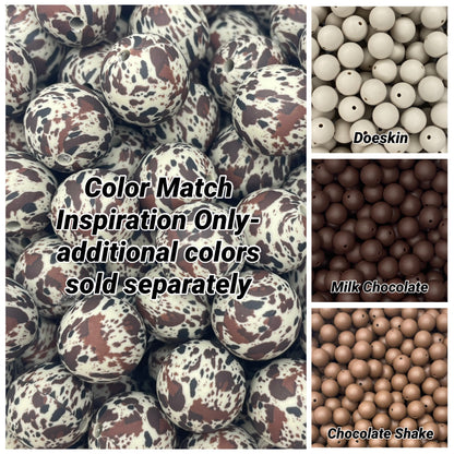 Création CTS : Perle de 15 mm imprimée en peau de vache marron Doeskin 