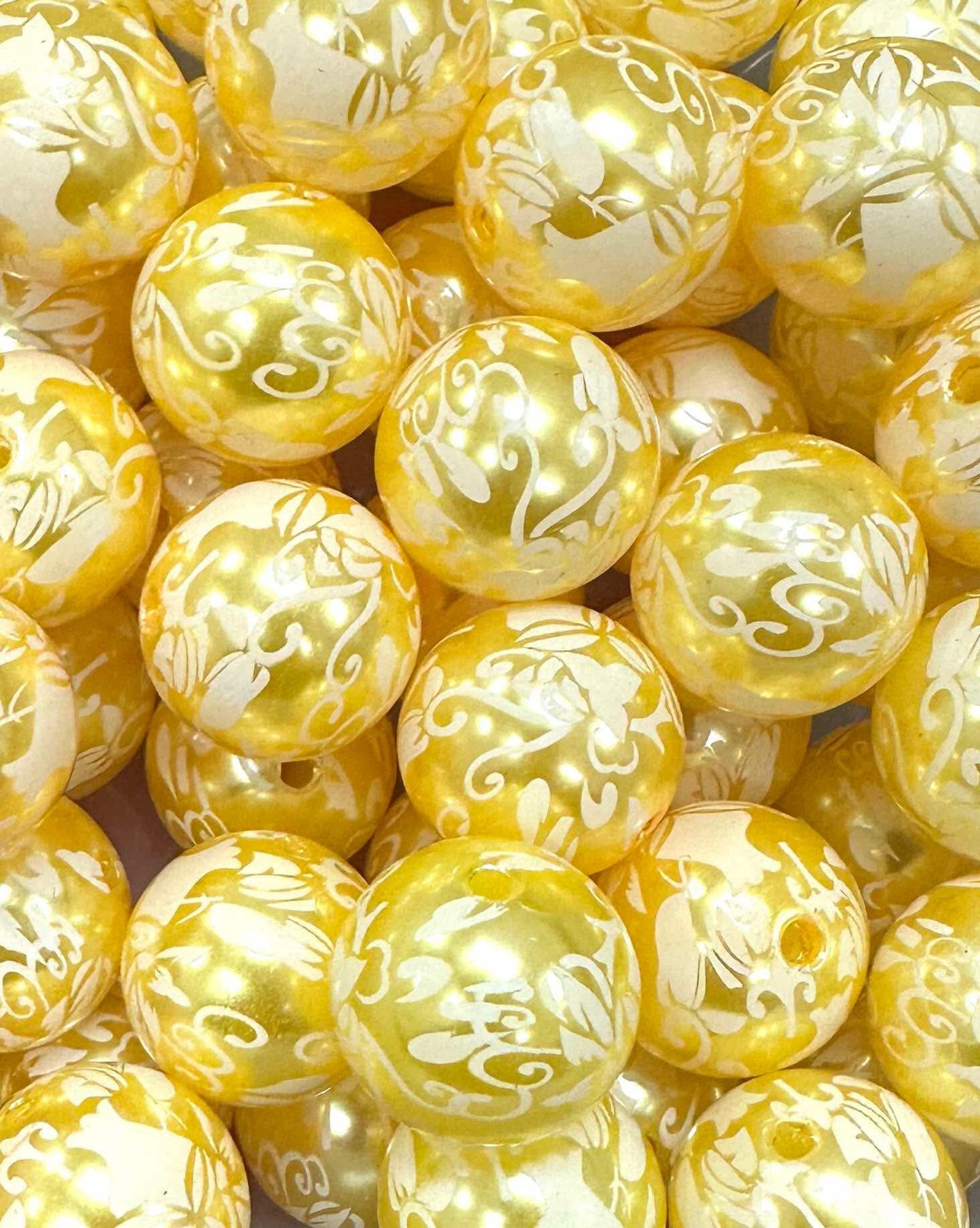 Yellow Linens 20mm Acrylic Bead