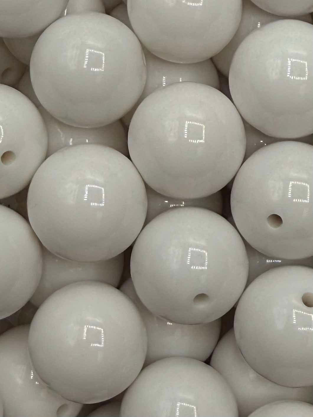 White Solid 20mm Acrylic Bead