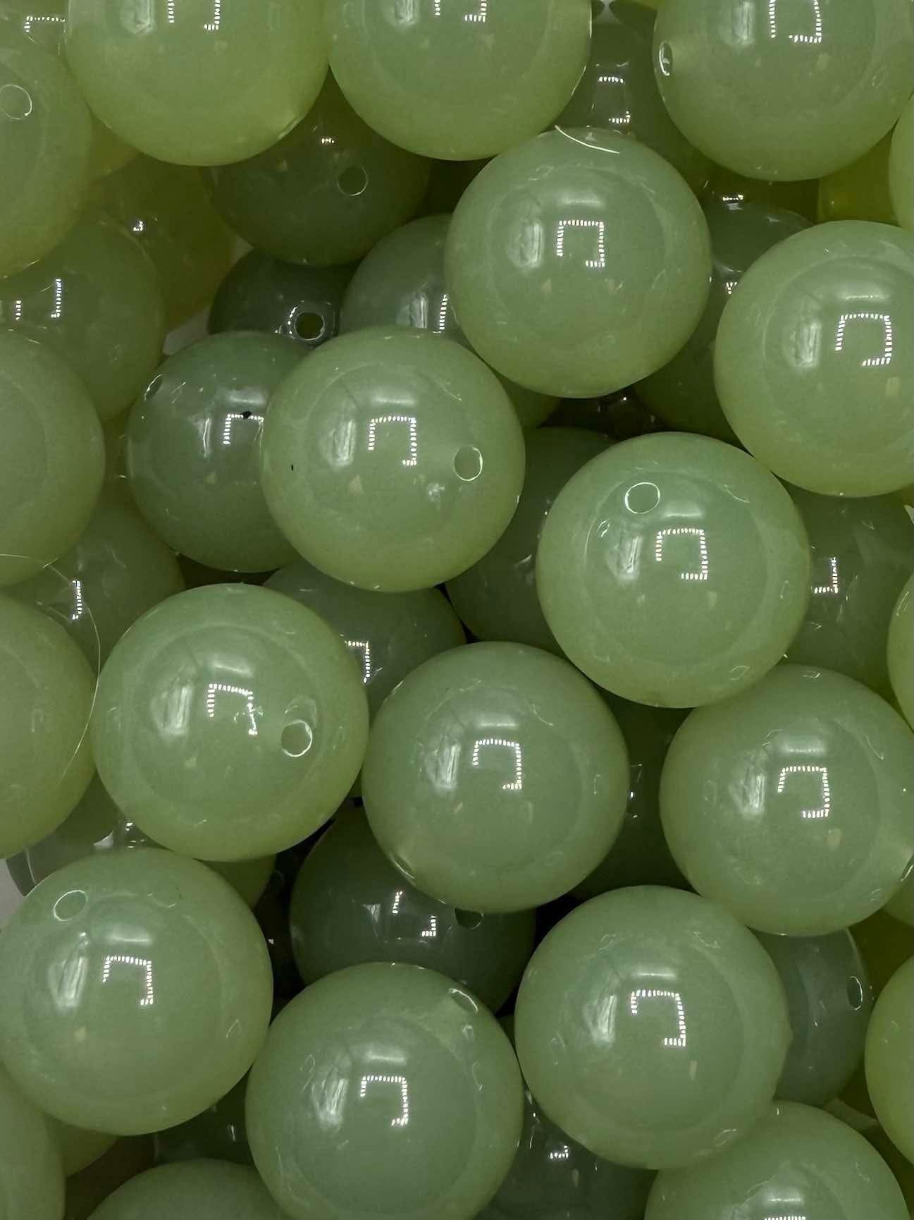 Light Green Glow Solid 20mm Acrylic Bead