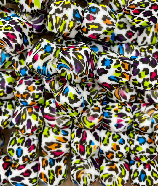 Colorful Leopard Printed 17mm Hexagon