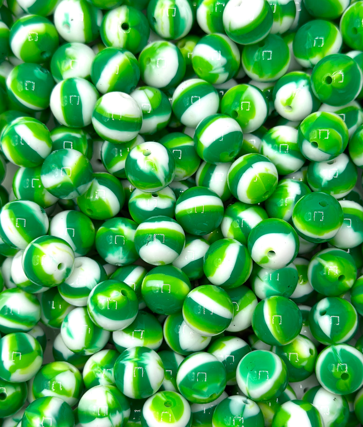 Liquid Green Blend 15mm Bead