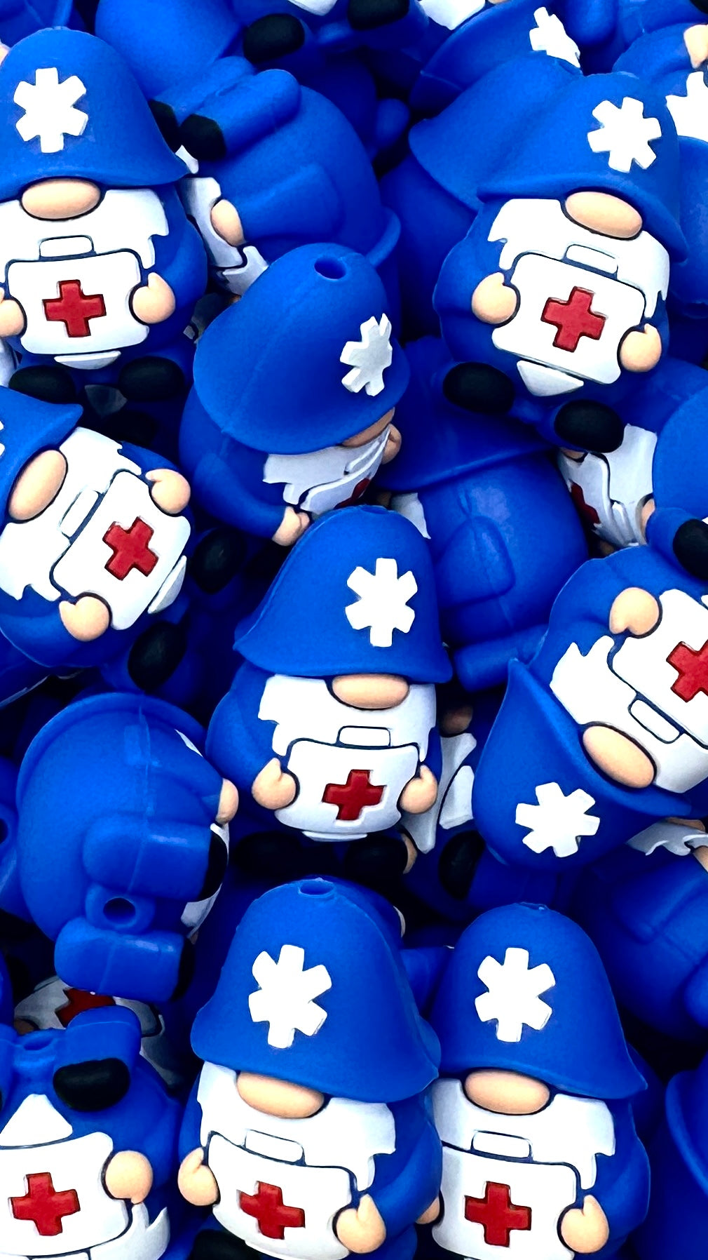 *** Coming Soon *** 3D Medic Gnome Focal Bead