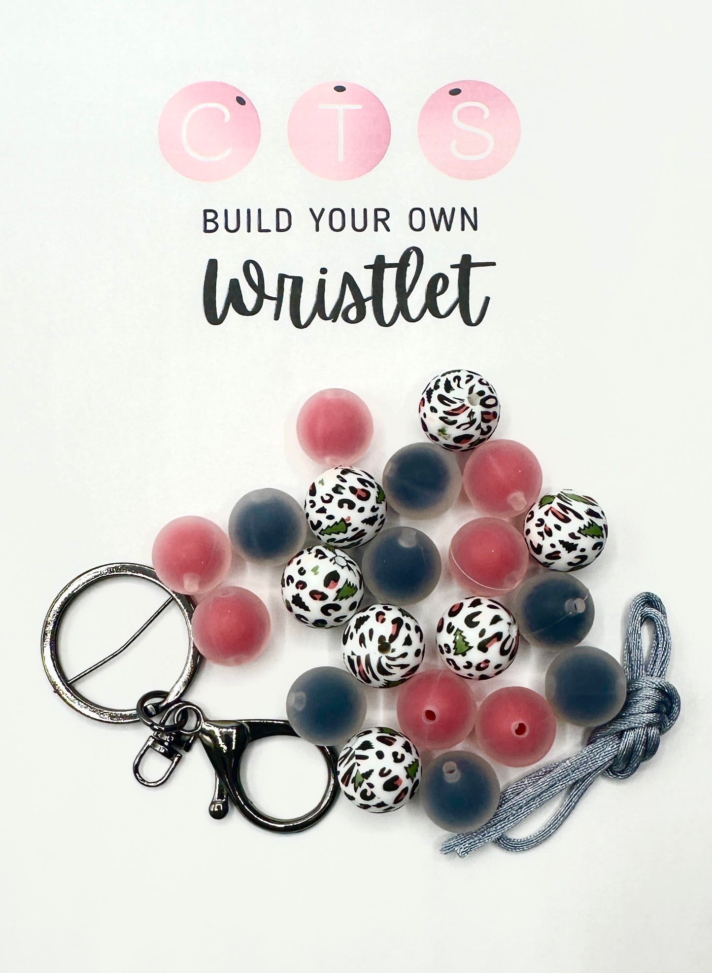 Christmas Leopard Wristlet Kit