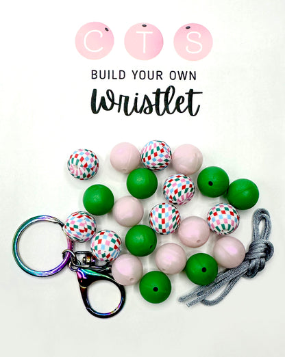 Holiday Checkered Charm Wristlet Kit