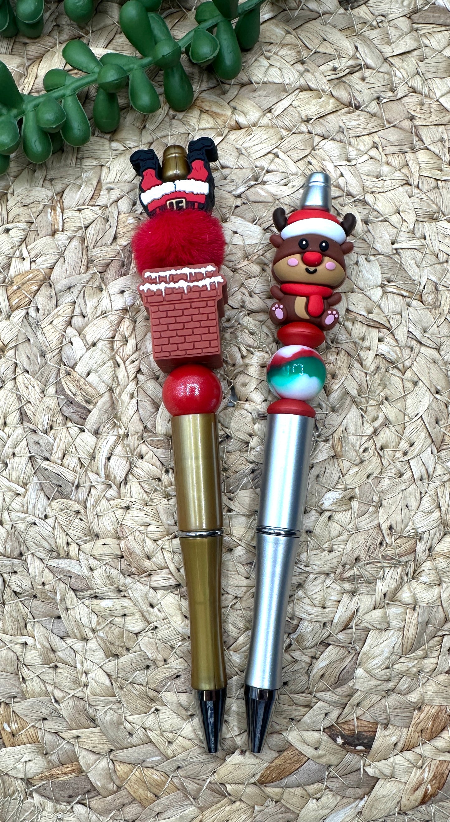 Santa Drop & Reindeer Stop Pen Kit