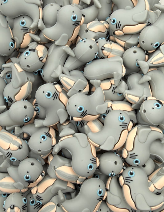 Sandy the Seal Focal Bead