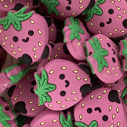 Perle focale joyeuse aux fraises