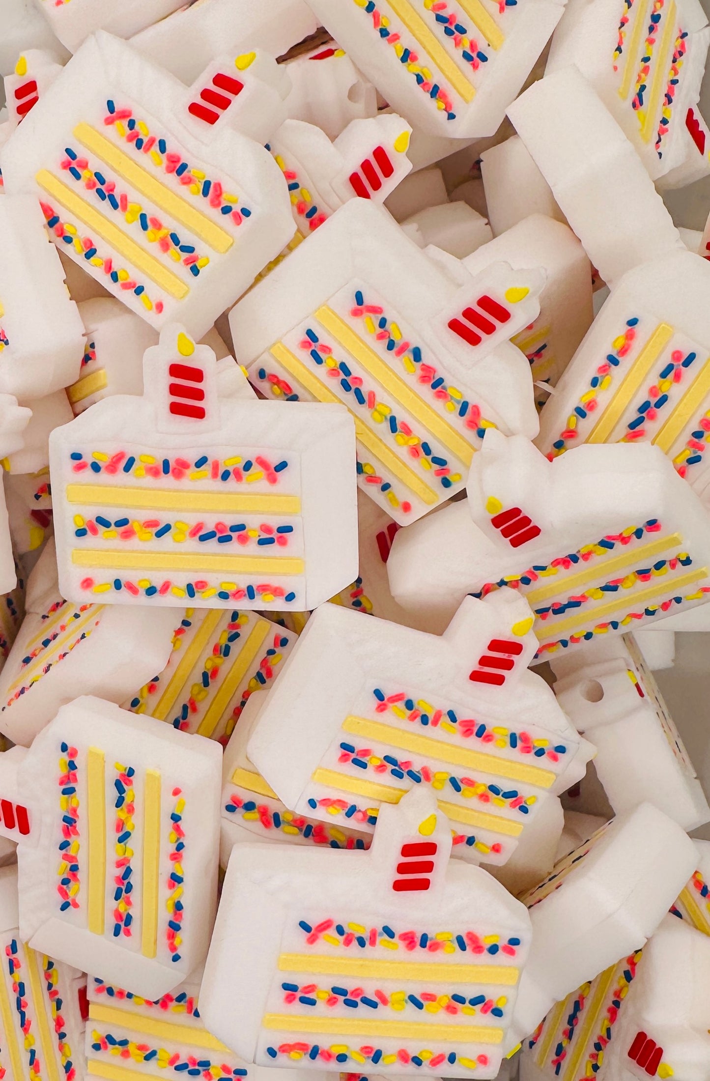 Création CTS : Perle focale pour gâteau d'anniversaire