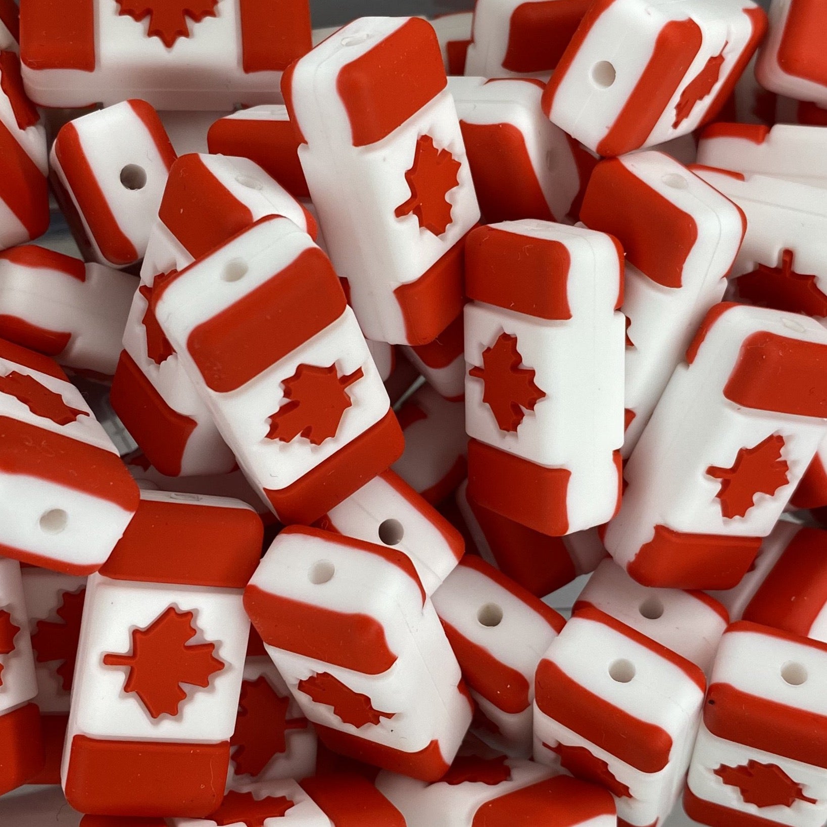 Silicone Canadian Flag Canada Flag Focal Beads - Bulk Silicone Beads W –  Tesla Baby